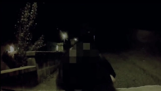 【性虐待小姨子】趁姐姐不在家滴蜡鞭抽闷骚小姨子