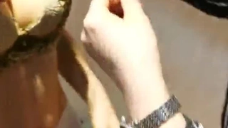 穿着红裙黑丝操逼内射