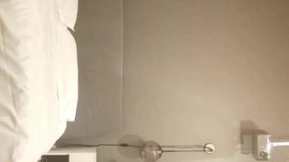 【侯小白】泡良达人，甜美小白领酒店私会，蜜桃臀身姿曼妙，佳人温柔体贴激情一炮持久