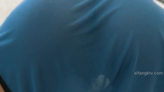 肩胛骨疼老公性无能老婆爱上大屌给老公带上大大的绿帽子