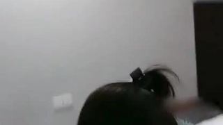 震动的花丛继兄弟在Gropemeanytime里干她 - 一个热门视频