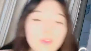 查尔斯·德拉和瓦伦蒂娜·纳皮斯与清洁小姐的群交